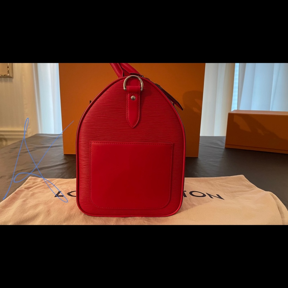 NWT 2017 Louis Vuitton x Supreme Keepall 45 Red. Original owner from London, UK. - Picture 5 of 8